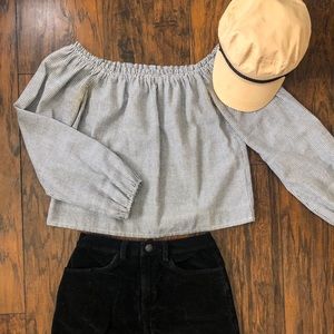 Brandy Melville off the shoulder top
